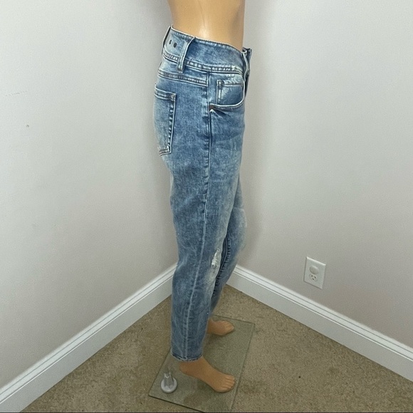 Cabi Cinch Skinny Jeans Style #5492 Distressed Bleach Splatter Blue Size 4 - Picture 3 of 13